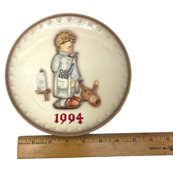 Vintage 1994 Goebel M.J. Hummel 24th Annual Collector Plate 7.5" Series Edition - Picture 7 of 14